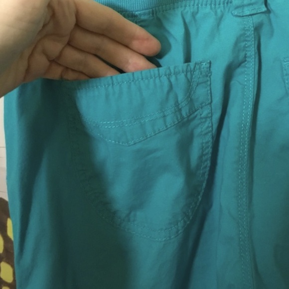 Gloria Vanderbilt Missy Teal Cargo Capris Size 4P Drawstrings Leg Elastic Waist - Picture 9 of 10